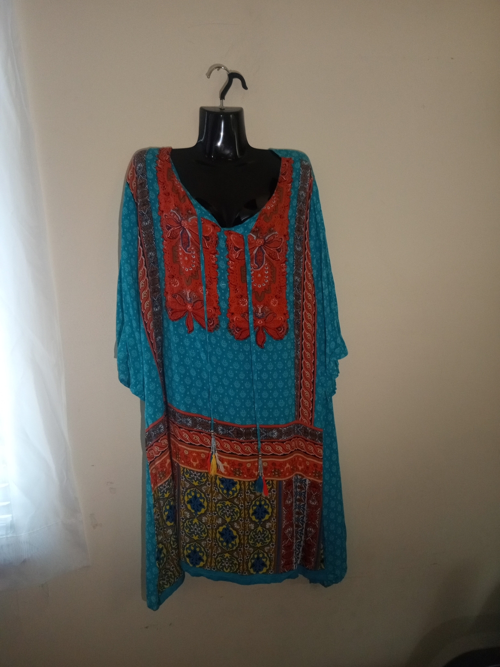Turquoise Floral-Accent Boho Tunic with Red Bib